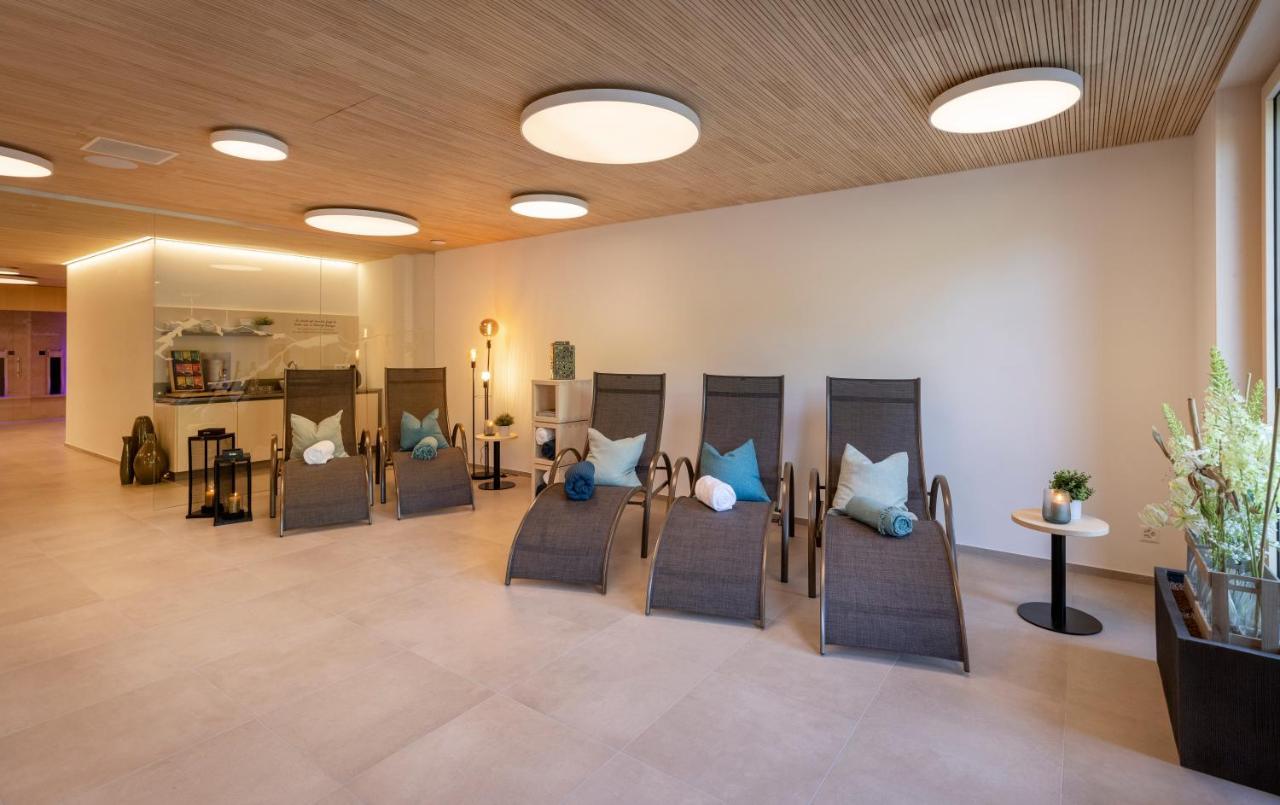 Jufa Hotel סבונין מראה חיצוני תמונה